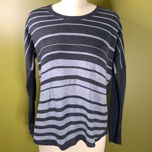 🟣3/$50!  French Connection Pullover Sweater (S)